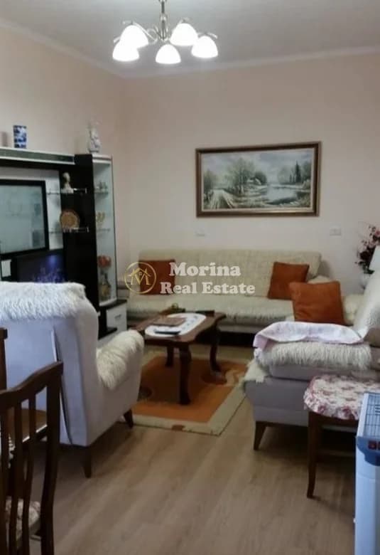 Shitje | Shtëpi private 2 kateshe | Qytet Studenti | 200000 € 4