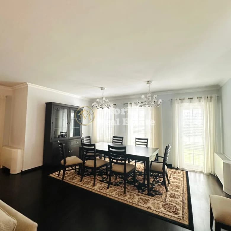 VILE ME QERA | TEG – KOMPLEKSI REZIDENCIAL GARDEN VILAS | 3500 €/muaj | I Diskutueshem. 3