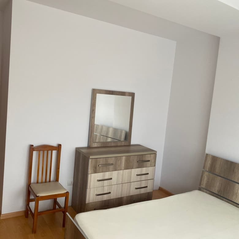 Qera | Apartament 1 + 1 | Xhamllik | 500 €/muaj 4