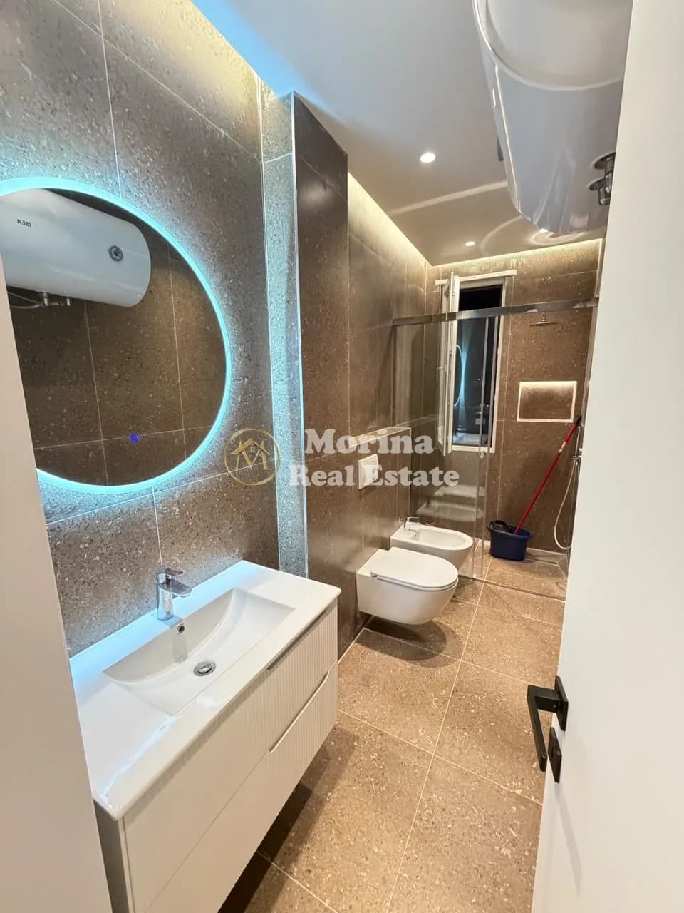 Shitje | Apartament 2 + 1 | Materniteti i Ri | 183000 € 3