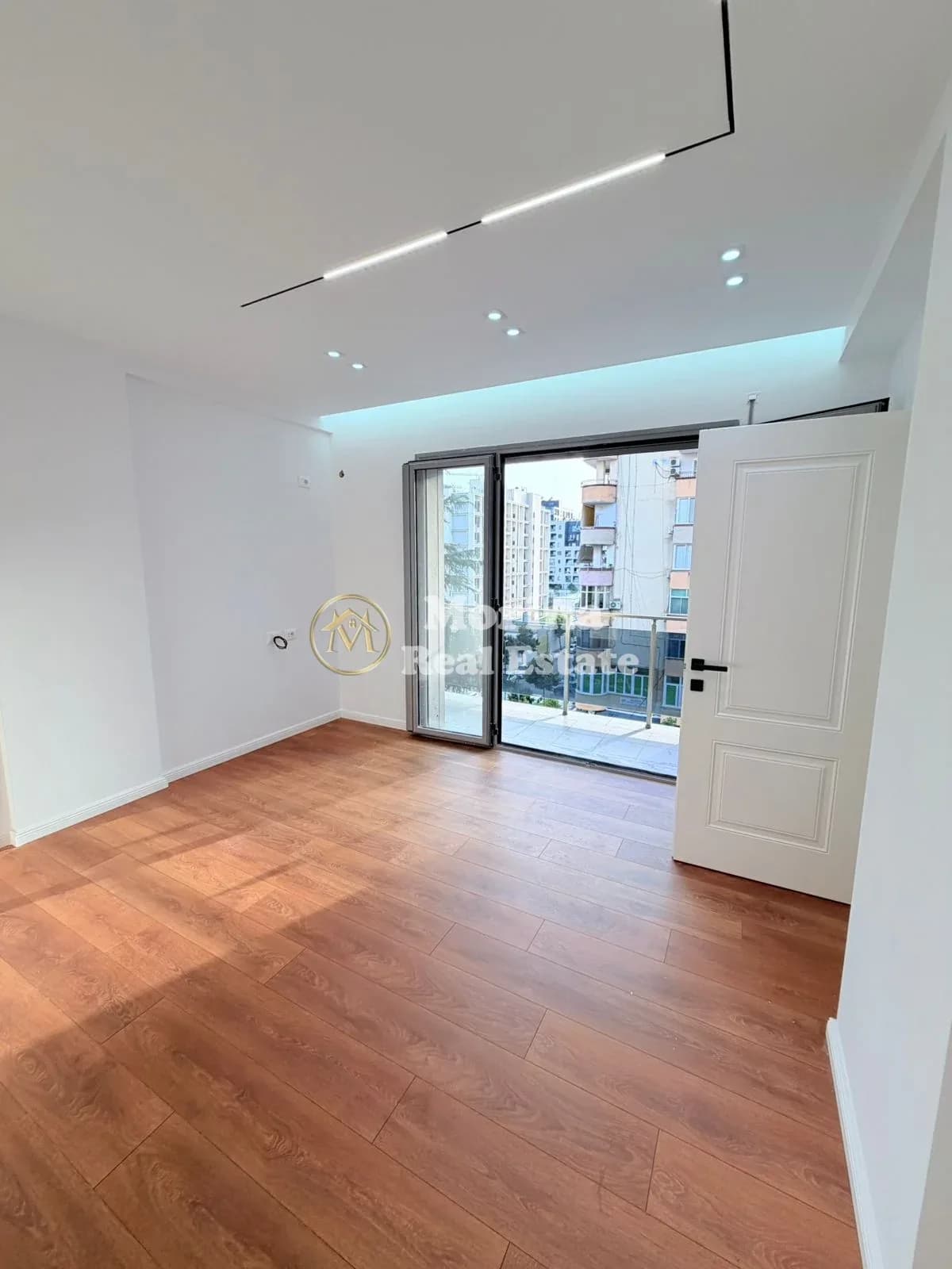 Shitje | Apartament 1 + 1 | Rruga Shefqet Musaraj | 166000 € 4
