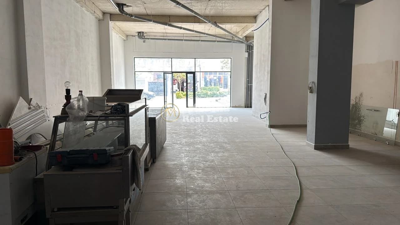 Qera | 2 Ambjente Biznesi | Shkozë | 4500 €/muaj