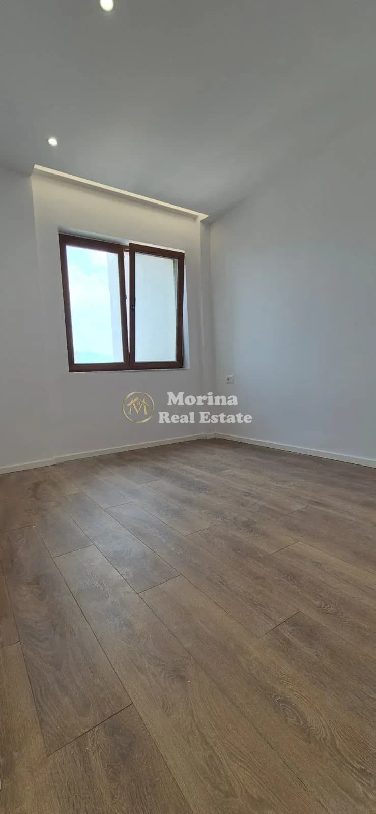 Shitje | Apartament 1 + 1 | Rruga Fadil Bodinaku | 143000 € 4