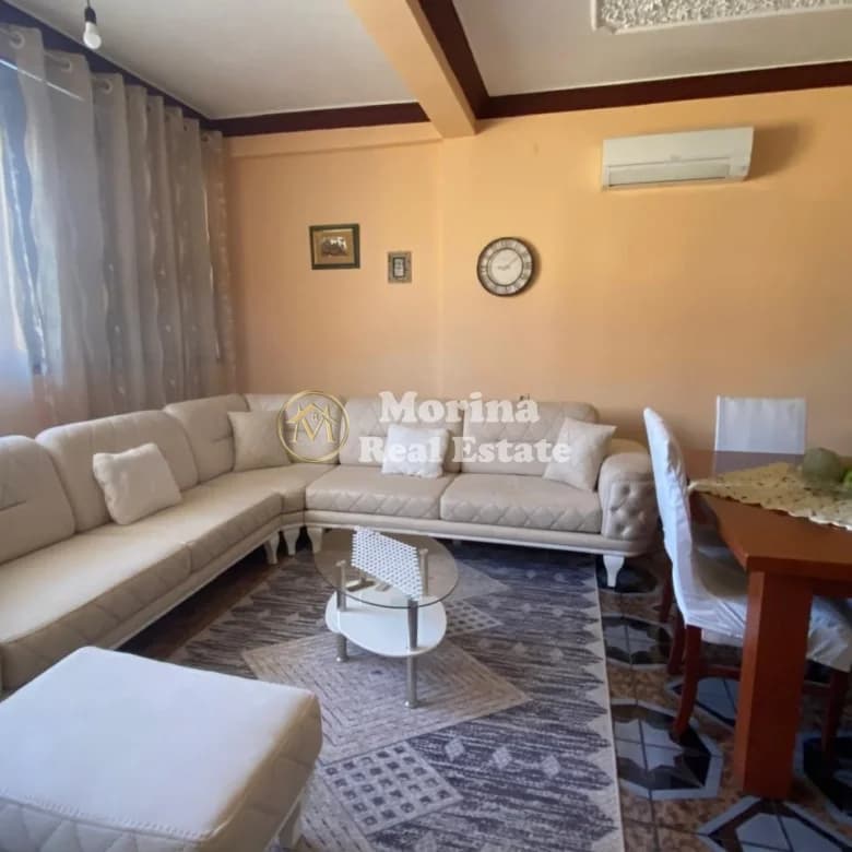 Shitje | Vilë 4 + 1 | Selitë | 550000 € 4