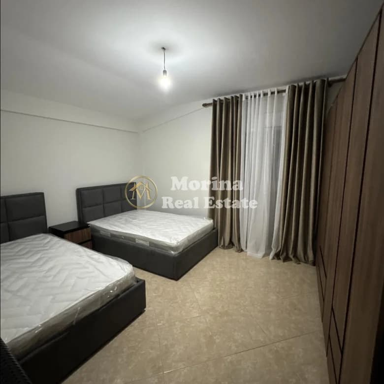 Qera | Shtëpi private 2 + 1 | Kodra E. Priftit | 500 €/muaj 4
