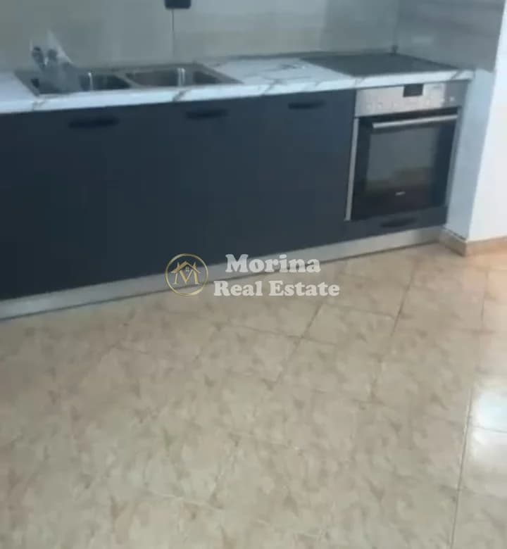 Qera | Shtëpi private 2 + 1 | Yzberisht | 380 €/muaj 3