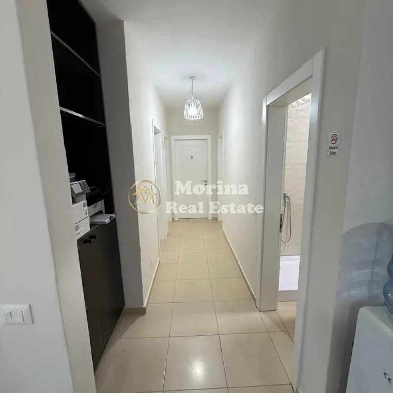Qera | Ambjent Biznesi | 21 Dhjetori | 1200 €/muaj 3