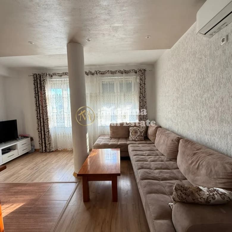 Qera | Apartament 2 + 1 |Rruga 5 Maji | 530 €/muaj 3