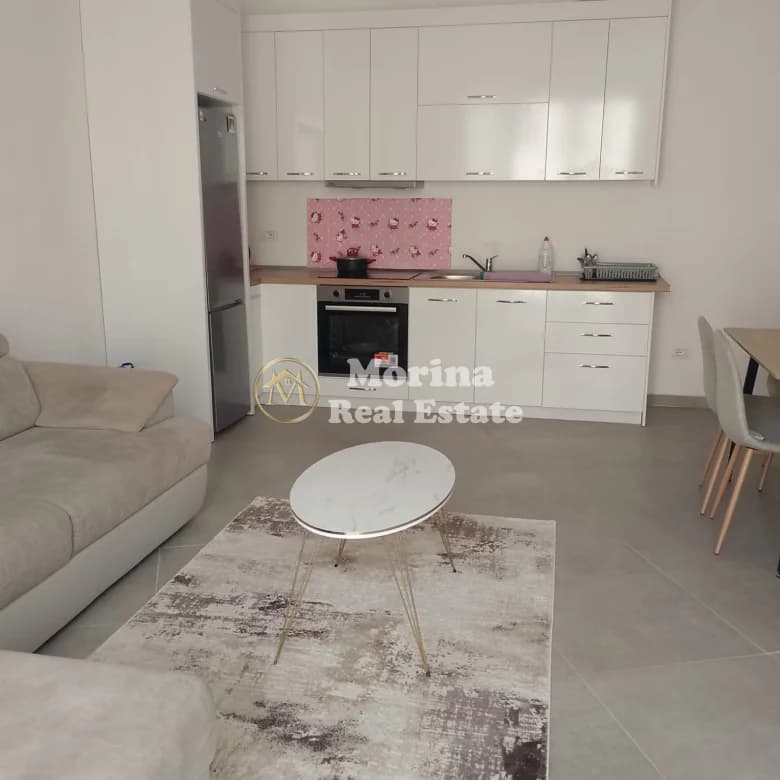 Qera | Apartament 2 + 1 | Rruga 5 Maji | 500 €/muaj 3