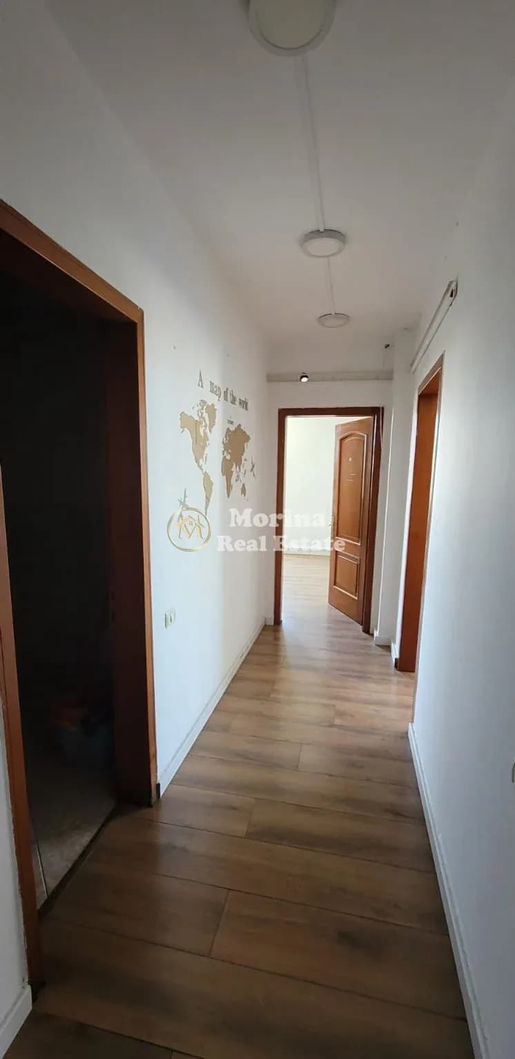 Qera | Apartament 2 + 1 | George W. Bush Street | 1300 €/muaj