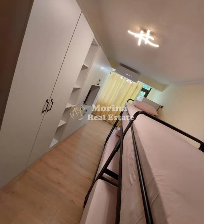 Shitje | Apartament 2 + 1 | Rruga Myslym Shyri | 300000 euro € 3