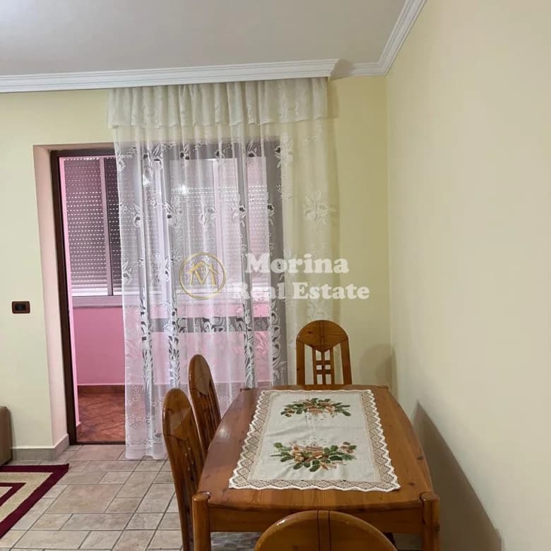 Shitje | Apartament 2 + 1 | Rruga Xhanfize Keko | 160000 € 4
