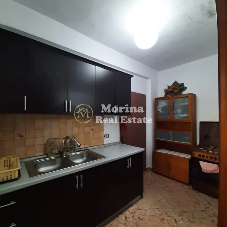 Qera | Apartament 1 + 1 | 21 Dhjetori | 400 €/muaj 2