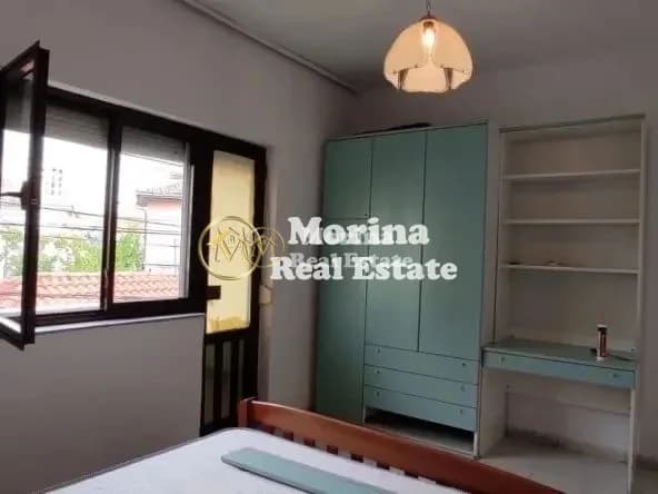 Qera | Shtëpi private 2 + 1 | Rruga Riza Cerova | 450 €/muaj 4