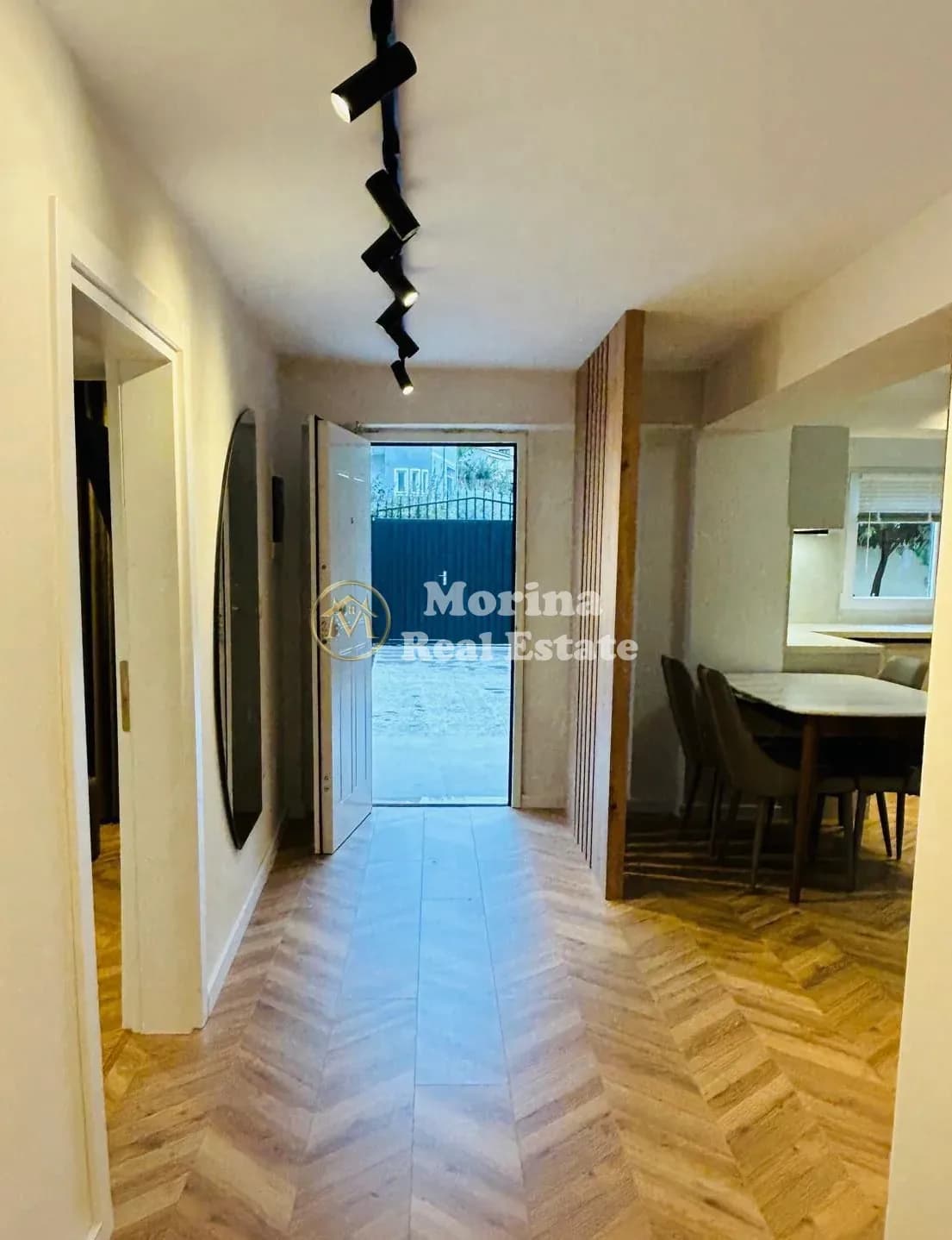 Qera | Vilë 2 + 1 | Tregu Elektrik | 700 €/muaj 3