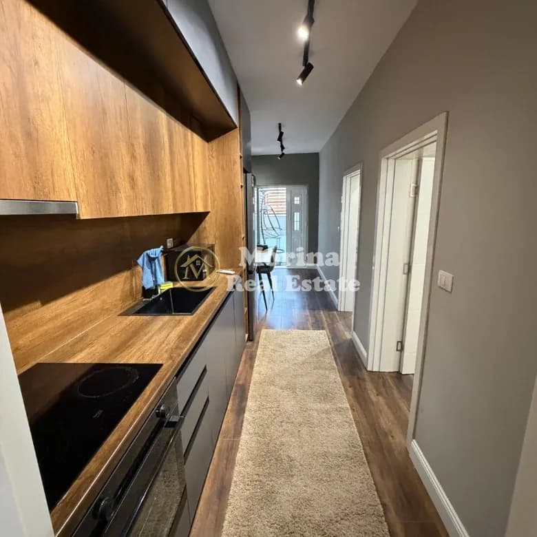 Shitje | Shtëpi private 1+ 1 | Don Bosko | 175000 € 2