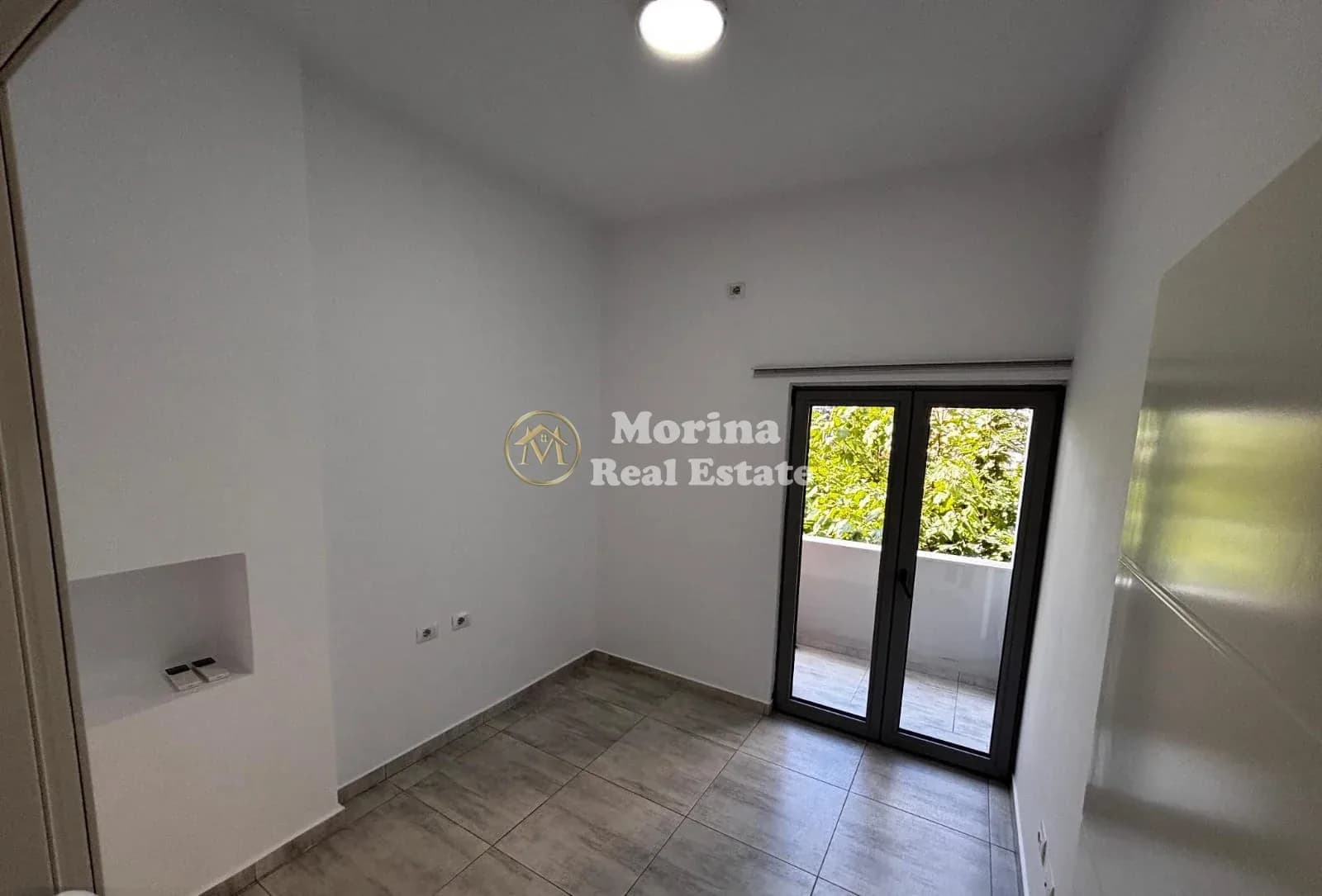 Qera | Ambjent Biznesi | Medreseja | 600 €/muaj 3