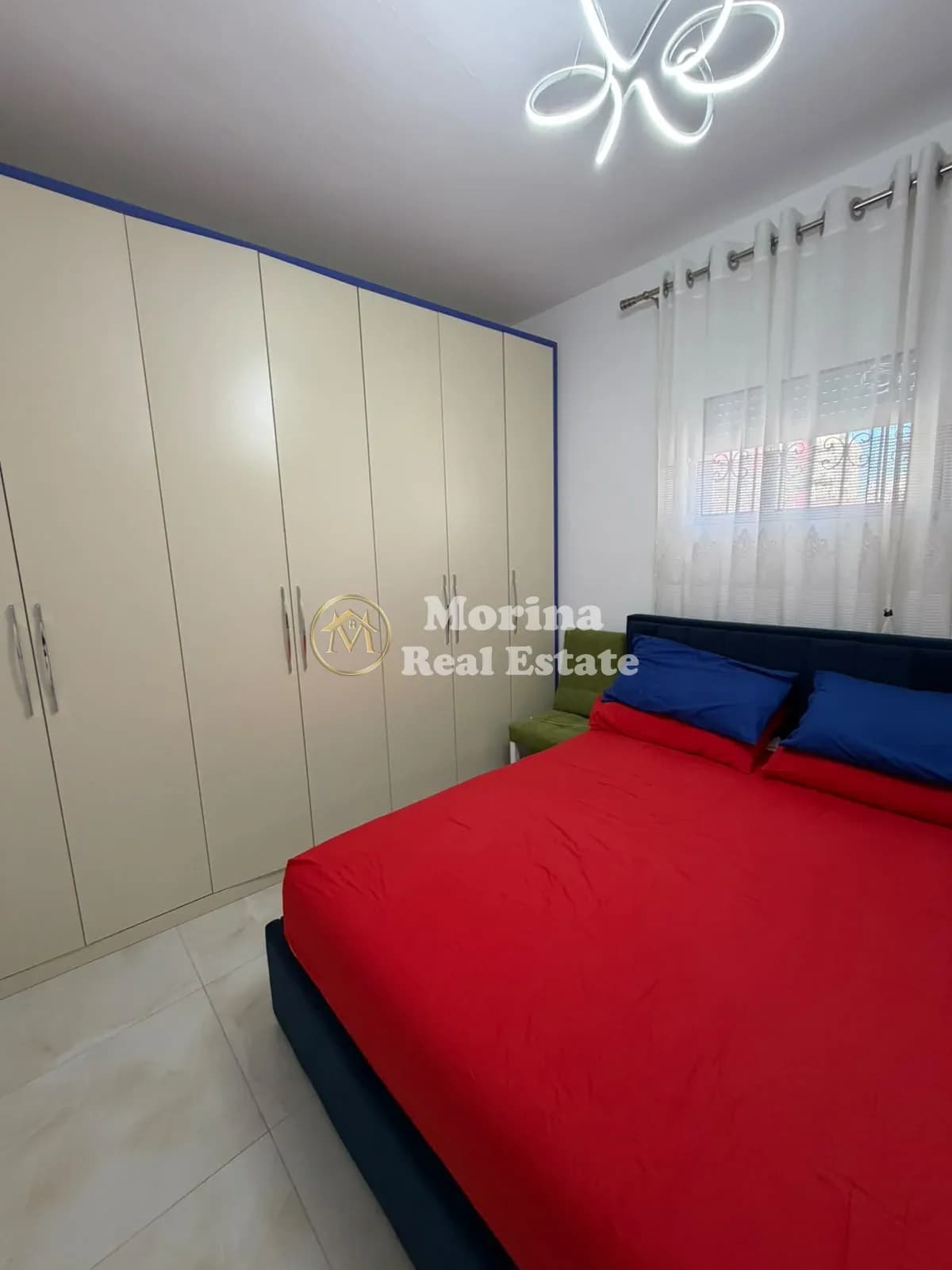 Qera | Shtëpi private 2 + 1 | Rruga Riza Cerova | 650 €/muaj 4