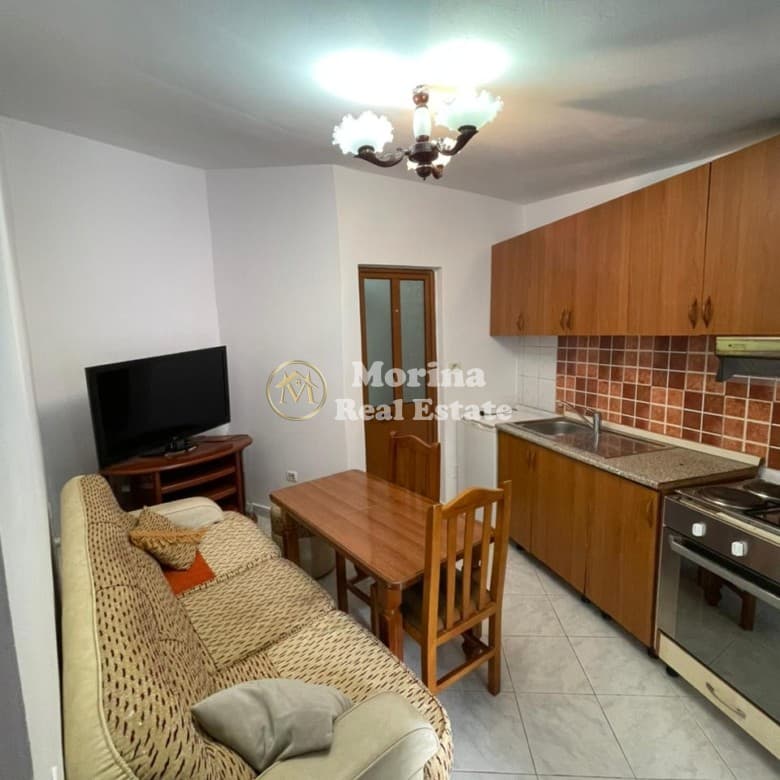 Qera | Apartament 1 + 1 | Komuna E Parisit | 300 €/muaj 2