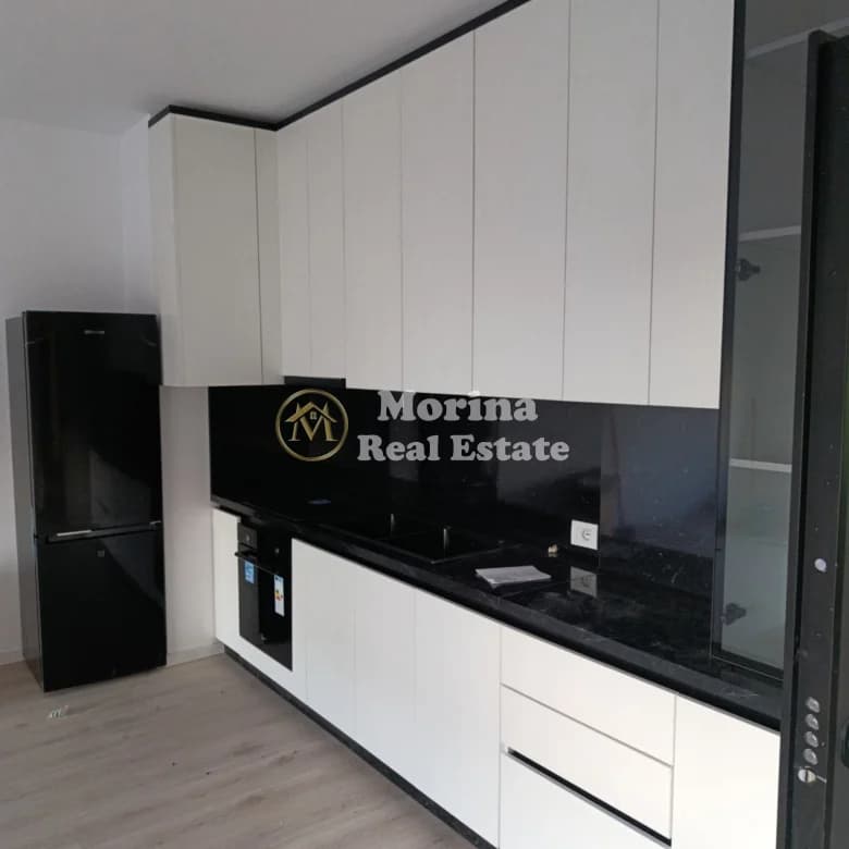 Qera | Apartament 2 + 1 | Rruga 5 Maji | 450 €/muaj 2
