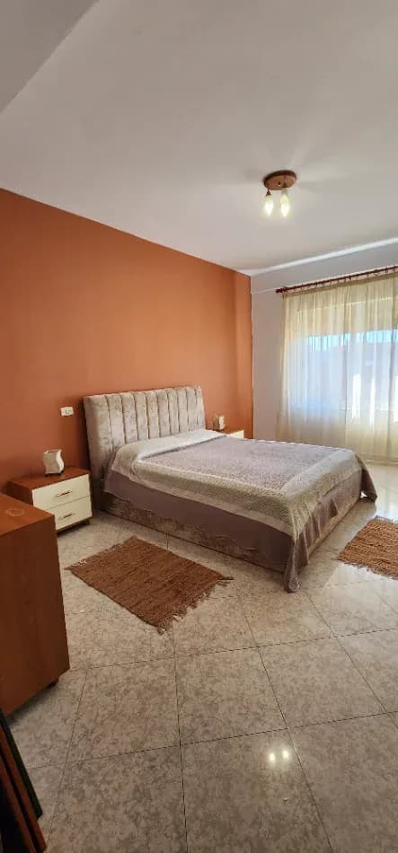 Qera | Apartament 1 + 1 | Pazari i ri | 670 €/muaj