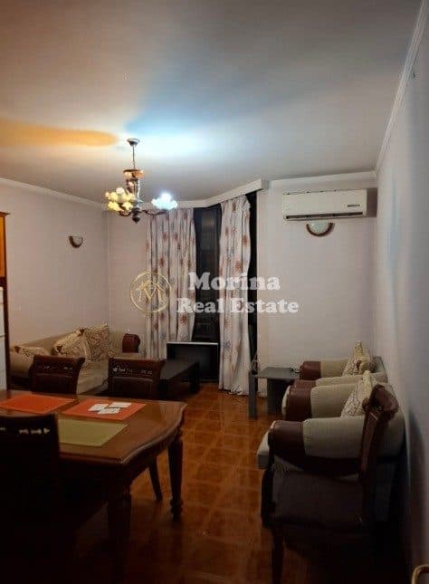 Qera Apartament 2+1, tek 21 Dhjetori, 550 Euro/muaj