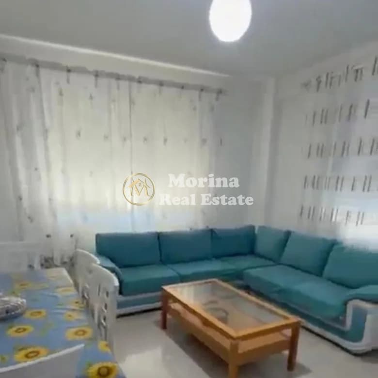 Qera | Shtëpi private 2 + 1 | Rruga Besa | 500 €/muaj 2