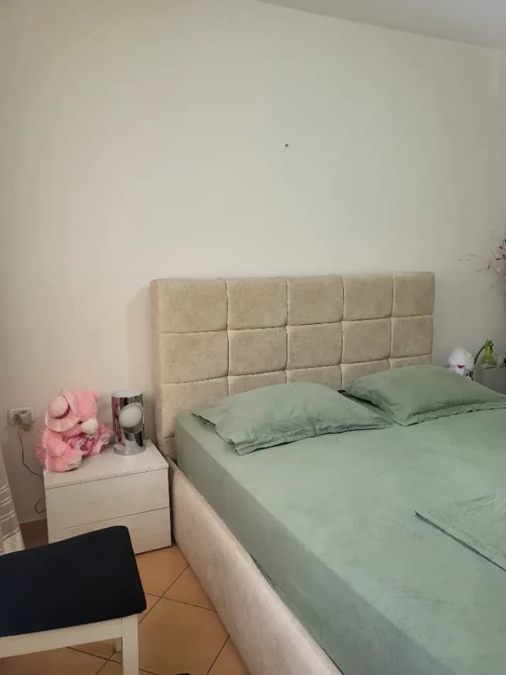Shitje | Apartament 1 + 1 | Ish Parku i Autobusave | 160000 € 4