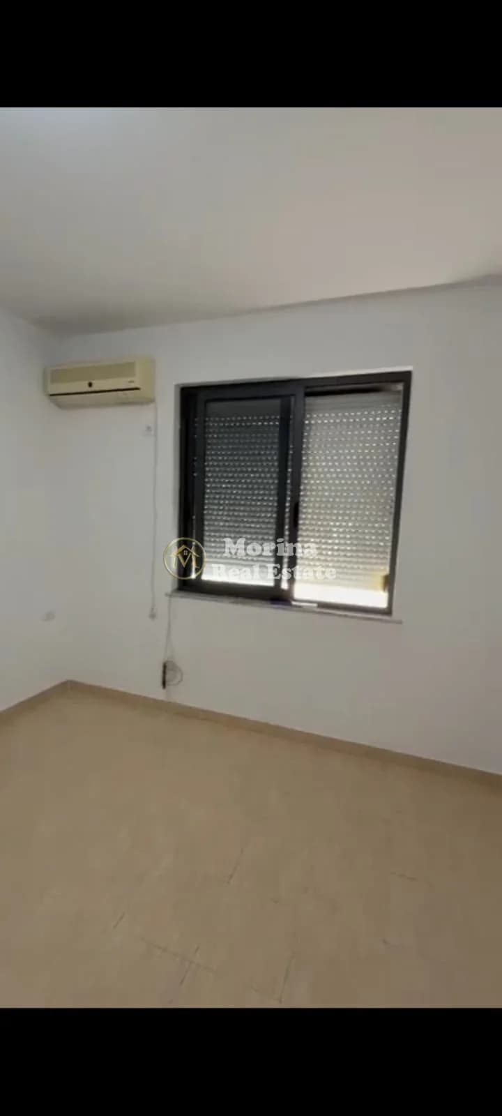 Qera | Ambjent Biznesi | Rruga Arkitekt Kasemi | 600 €/muaj