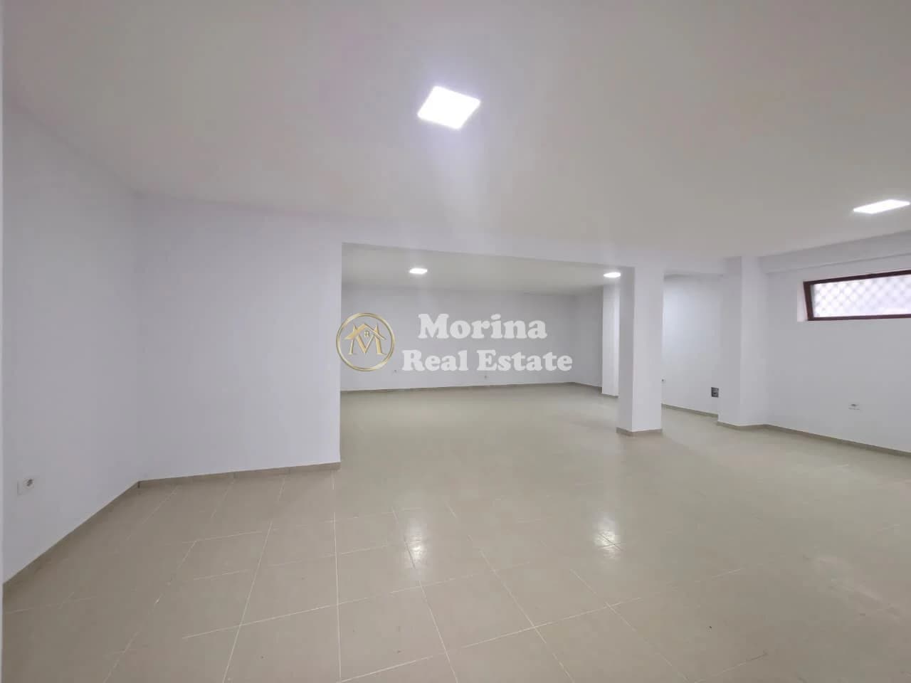 Shitje | Ambjent Biznesi | Xhamia e Selitës | 180000 €