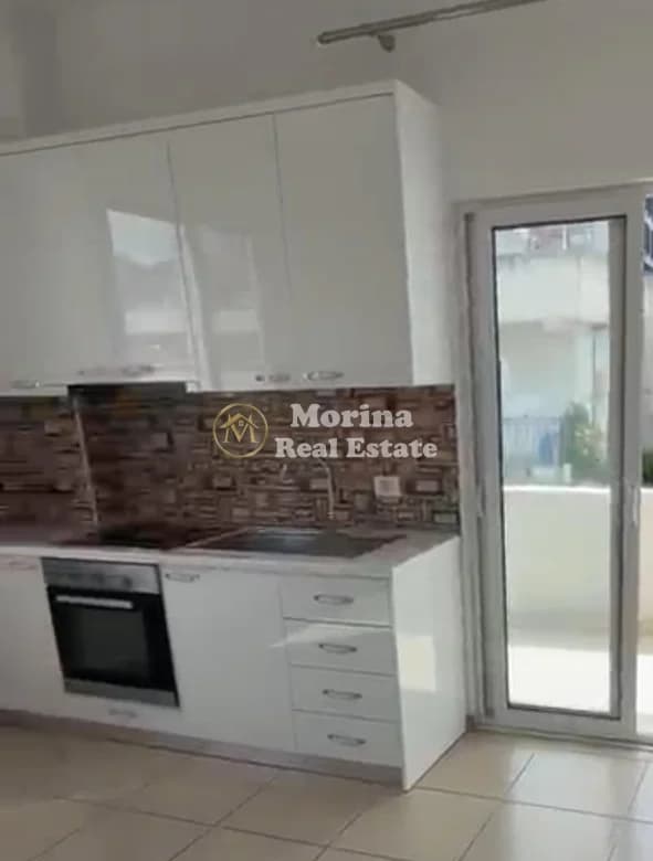 Qera | Apartament 1 + 1 | Rruga 5 Maji | 350 €/muaj 3