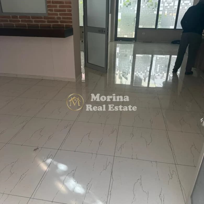 Qera | Ambjent Biznesi | Rruga e Dibrës | 1200 €/muaj 3