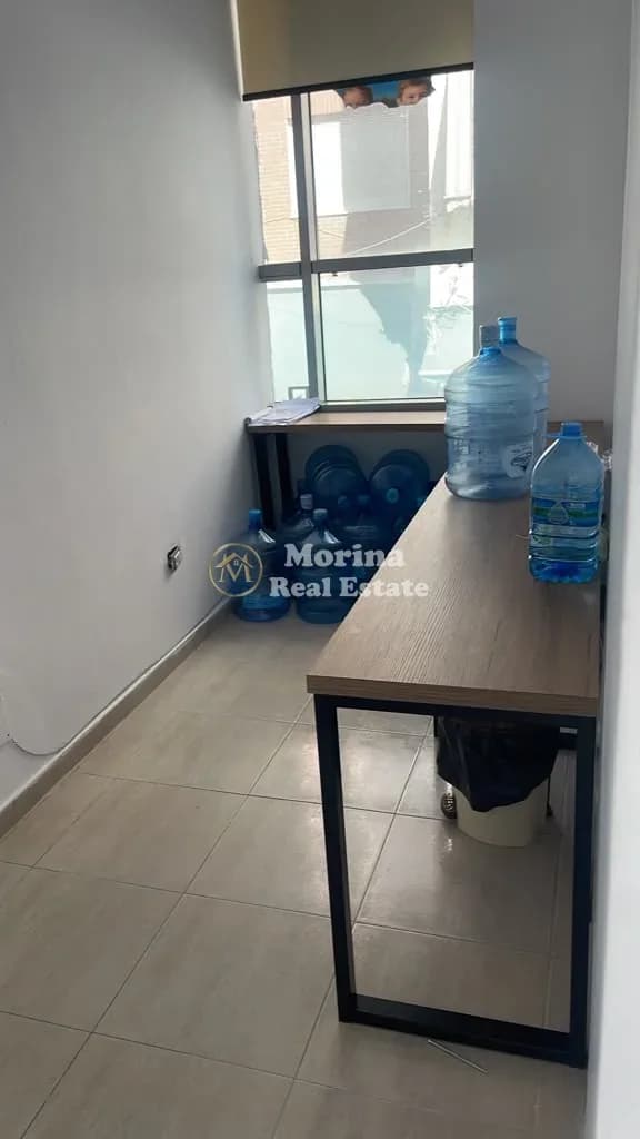 Qera | Ambjent Biznesi | Rruga e Durrësit | 550 €/muaj 2