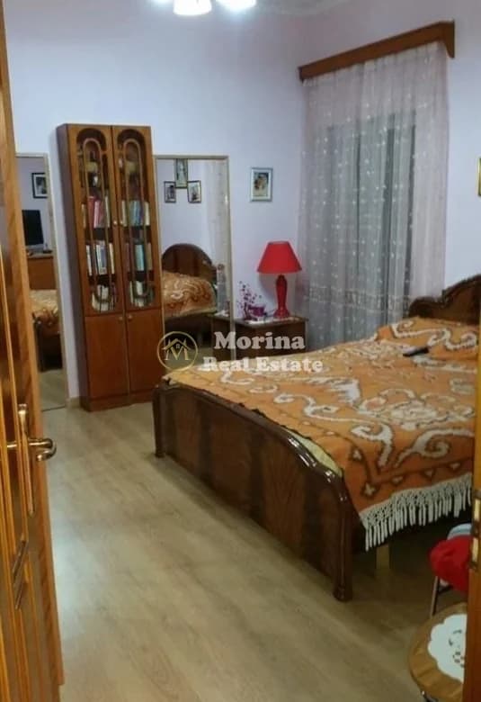 Shitje | Shtëpi private 2 kateshe | Qytet Studenti | 200000 € 2