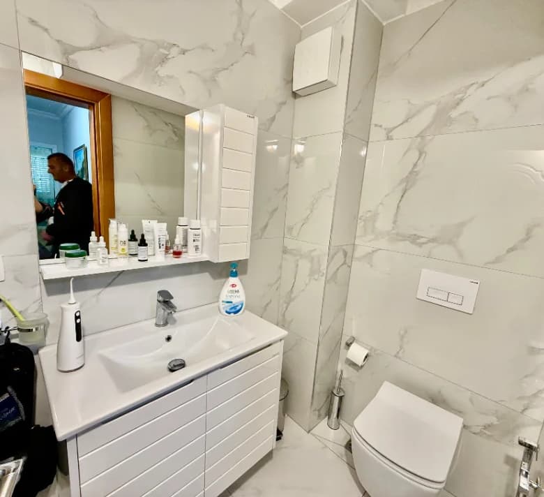 Qera | Apartament 2 + 1 | Pallati me Shigjeta | 450 €/muaj 3