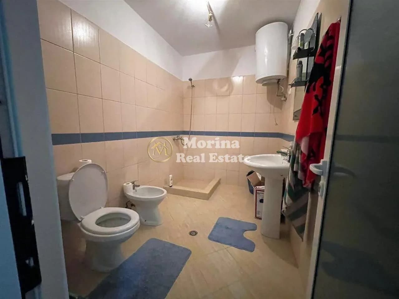 Qera | Apartament 3 + 1 | | 300 €/muaj 2