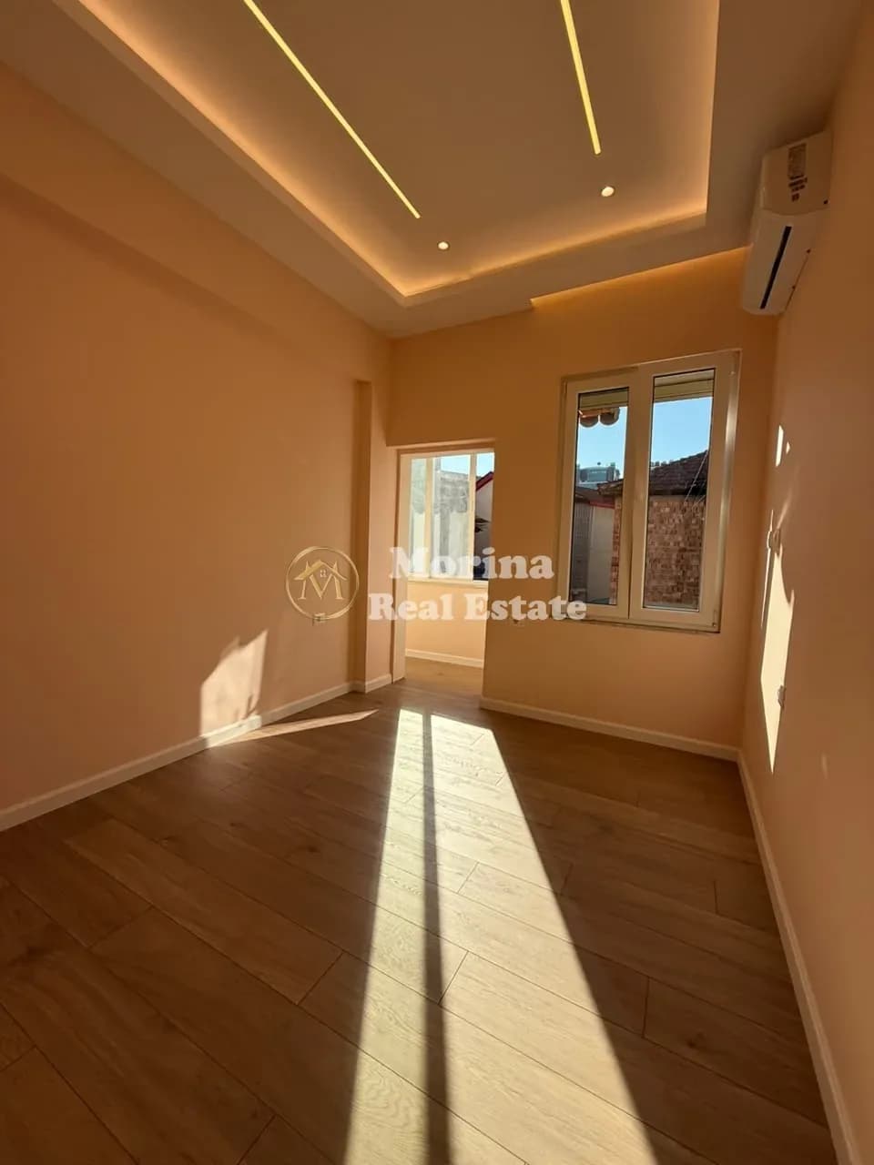 Qera | Vilë 4 + 1 | 21 Dhjetori | 2100 €/muaj 2