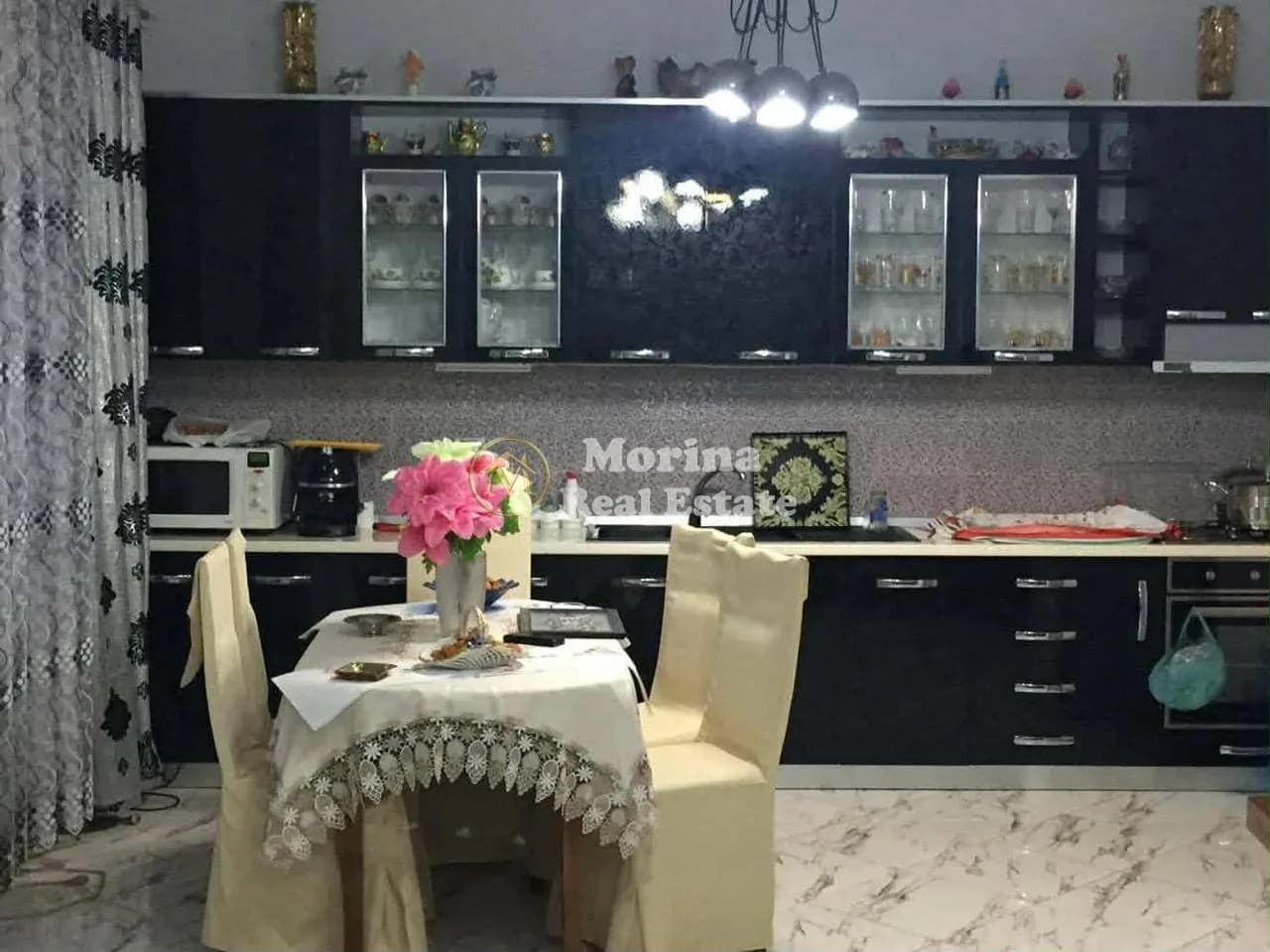 Shitje | Shtëpi private 2 + 1 | Shkoze | 220000 €