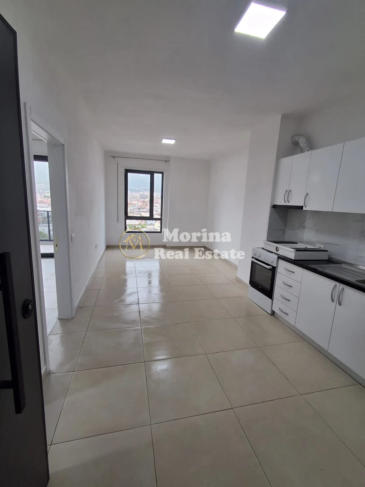 Qera | Apartament 1 + 1 | Rruga 5 Maji | 400 €/muaj