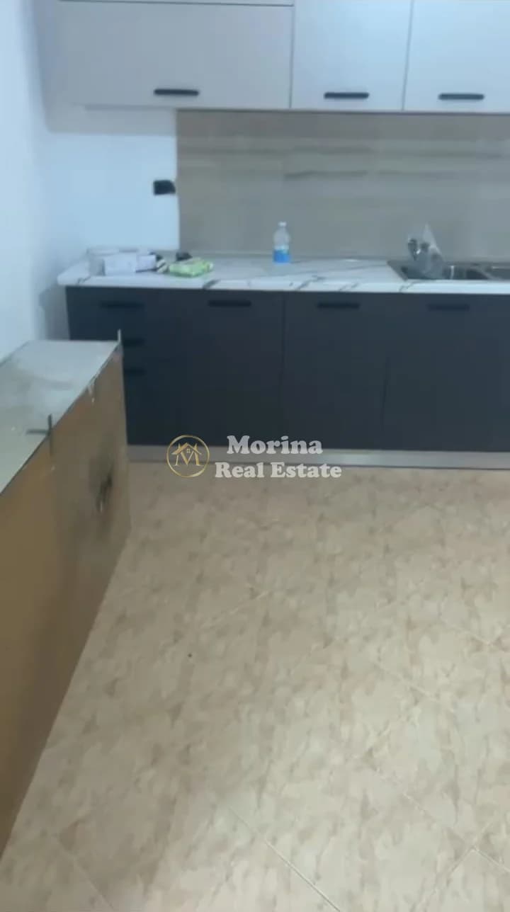 Qera | Shtëpi private 2 + 1 | Yzberisht | 380 €/muaj