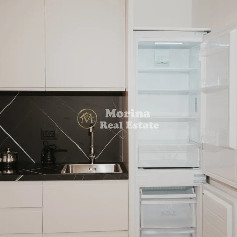 Qera | 2 Garsoniere | Skanderbeg Square | 1000 €/muaj 2