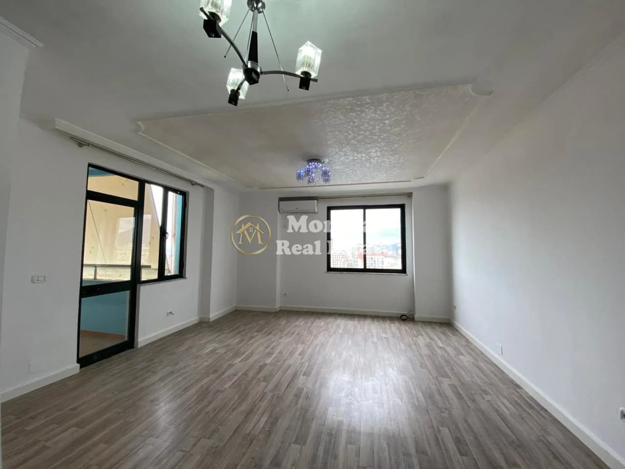 Qera | Ambjent Biznesi | Bulevardi Gjergj Fishta | 1500 €/muaj