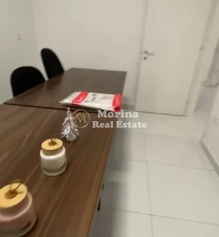Qera | Ambjent Biznesi | Komuna e Parisit | 1200 €/muaj 4