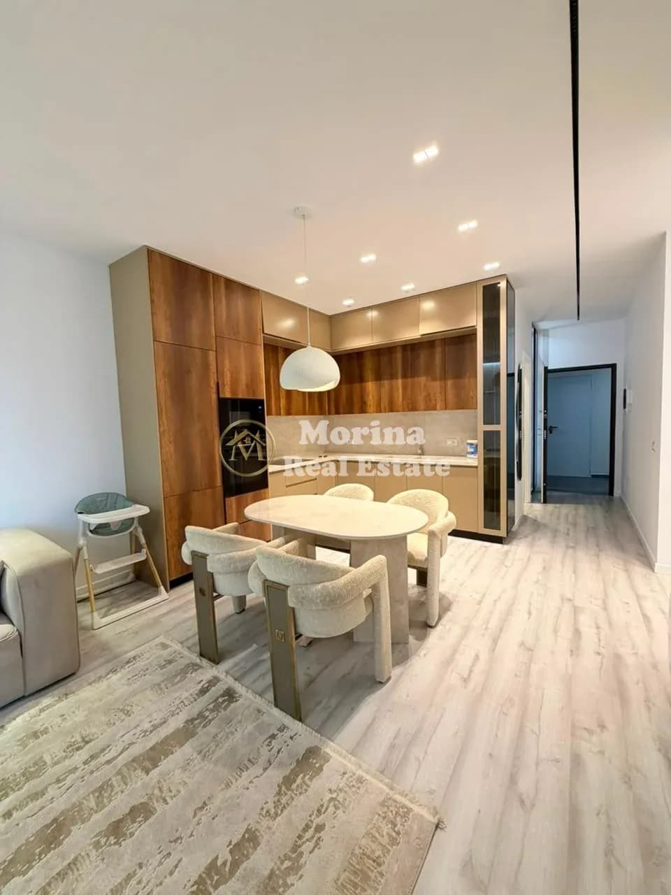 Qera | Apartament 2 + 1 | Rruga 5 Maji - Emerald Center| 1000 €/muaj 4