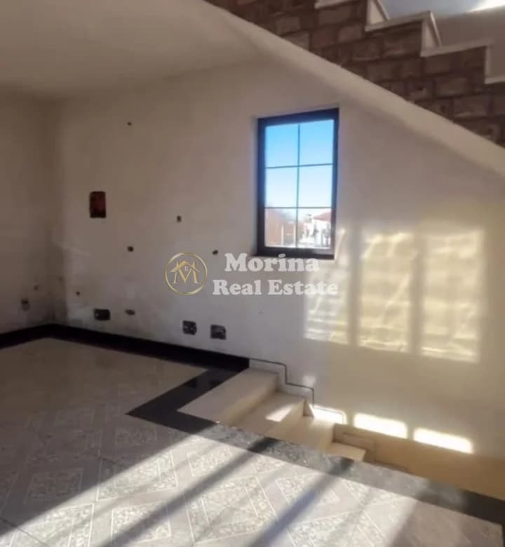 Shitje | Vilë 7+1| Sauk | 400000 € 4