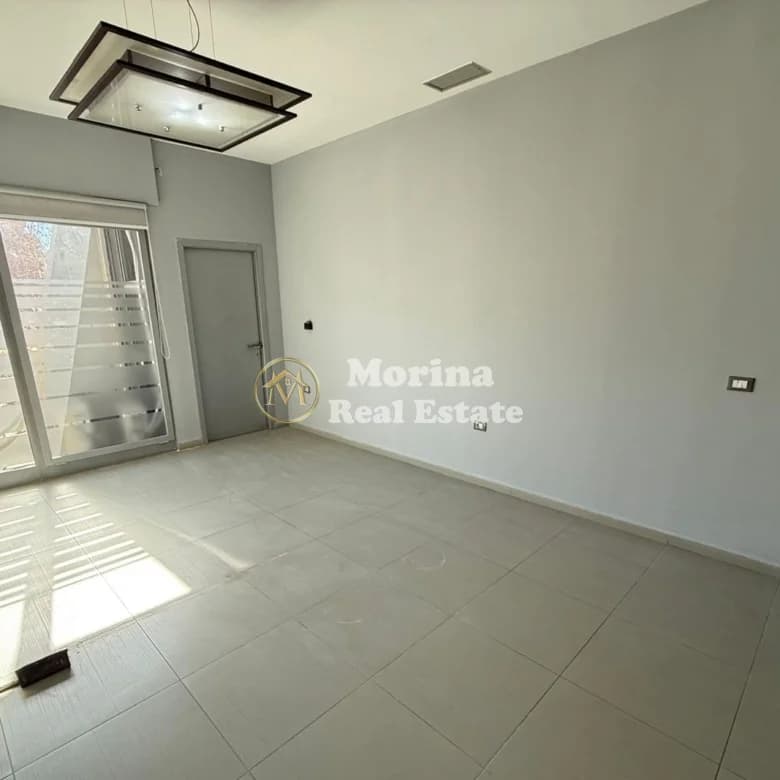 Shitje | Ambjent Biznesi | Condor Center | 2244200 € 4