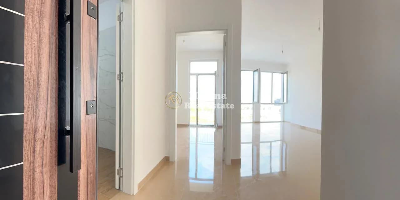 Qera | Ambjent Biznesi | Bulevardi i Ri | 600 €/muaj 2