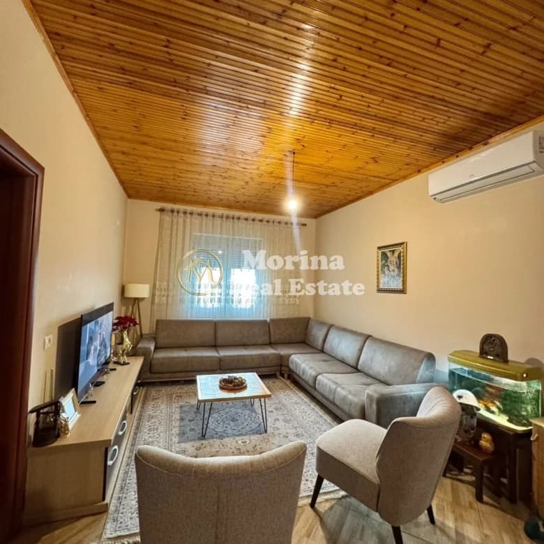 Shitje | Apartament 3 + 1 + 2 | Tregu Elektrik | 170000 € 2