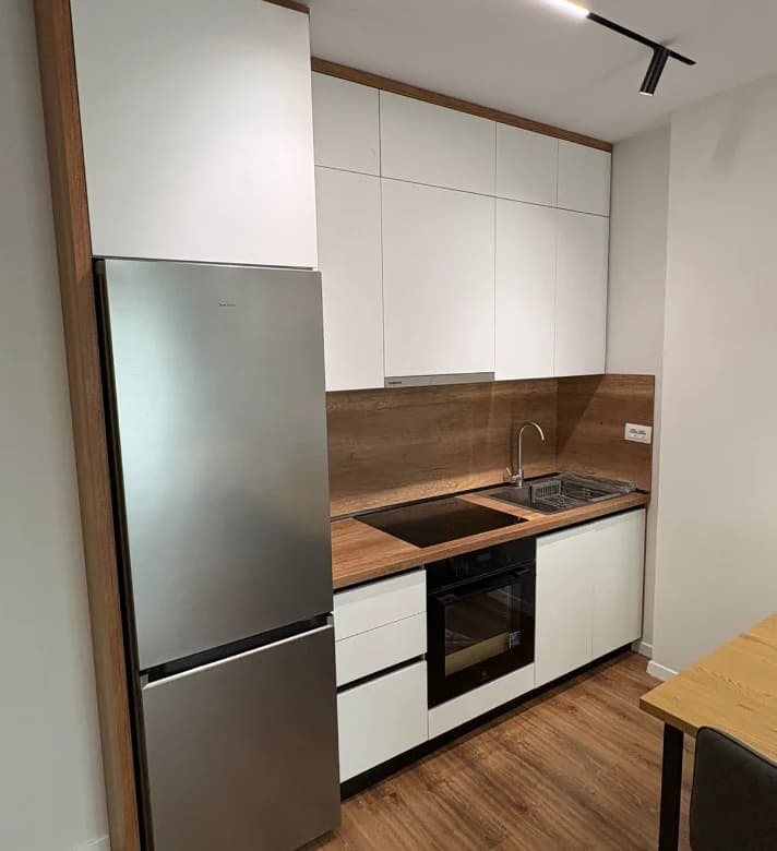 Qera | Apartament 1 + 1 | Rruga Dritan Hoxha,Laprake | 570 €/muaj 4