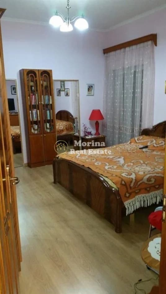 Shitje | Shtëpi private 2 kateshe | Qytet Studenti | 200000 €